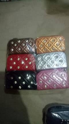 hand pouch wholesale rait par
contact kara 03034845395