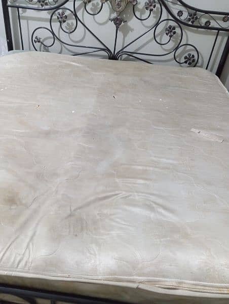 iron bed king size 6