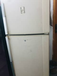 Dawlance fridge for sale