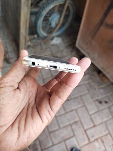 iphone 6s 64gb pta porof jv all oky koi fold nai bettri helt 100 6