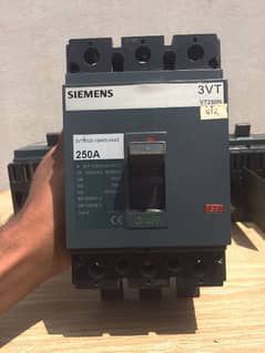 3 phase Breakers 250 Amp