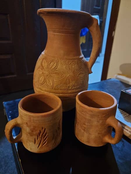 Clay Jug 2.5 liter with 2 Cups 1