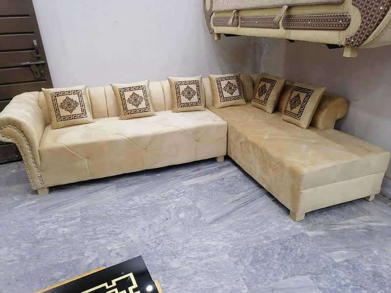 New Elegant Sofas Available In Reasonable Price 17