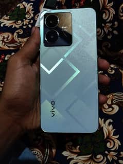 Vivo y 22 10/10 condition