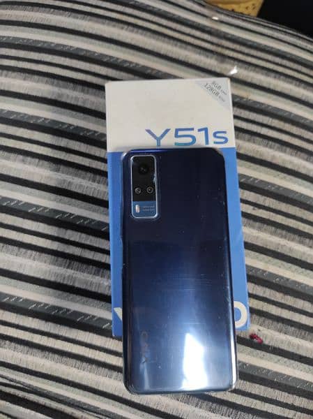 Vivo y51s sealed phone 8/128 exchange possible with gud phone 6