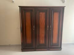 Wardrobe / Cupboard / Almirah / Almari