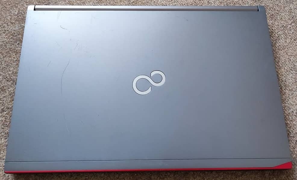 FUJITSU Lifebook T754 core i7 (4th generation) 1