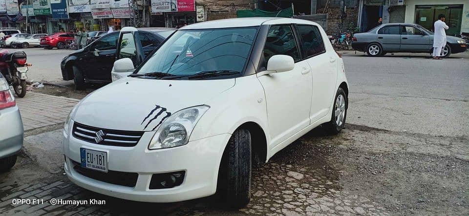 2015 Suzuki Swift Deluxe 1.3 - Islamabad Registered 17