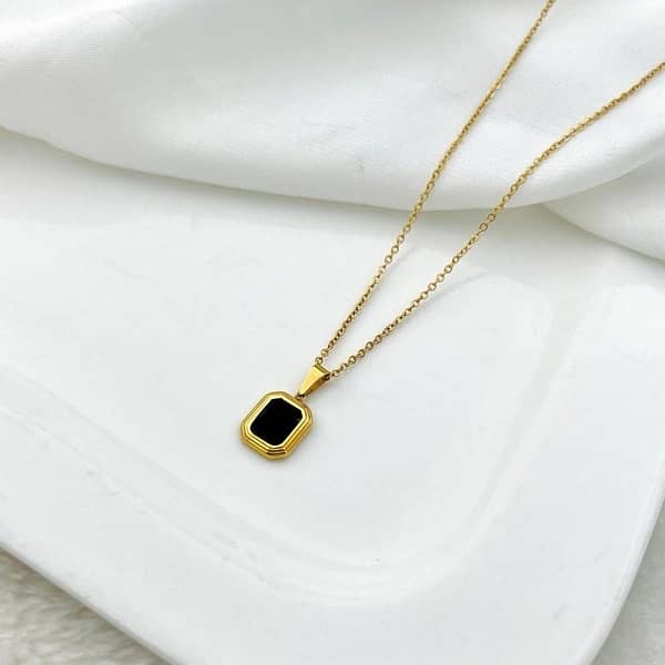 plain zircon  pendent 1