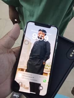 I phone XS 64 GB good condition urgent sale plz official Pta