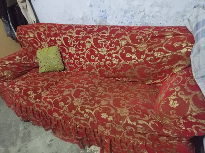 3 seater full size sofa 5