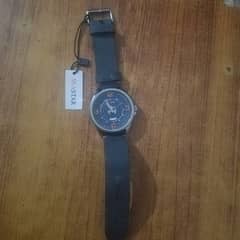 seastar watch import in saudia. man watch. condition 10.10 black colour