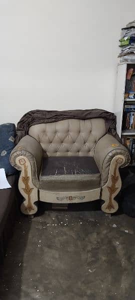 sofa set 3,2,1  with sofa covers free 6