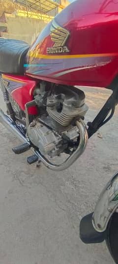 Honda bike CG 125cc for sale model 2012 all bike ok03470189449