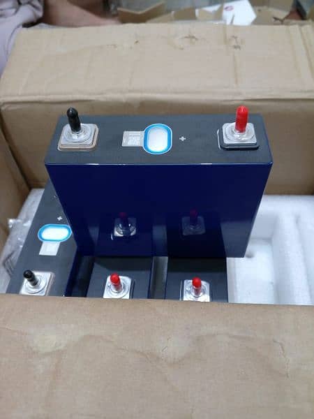 new 3.2v 100 ah  lithium iron phosphate cell 4