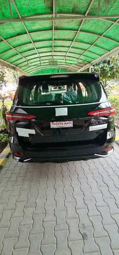 Toyota Fortuner Legender 2023