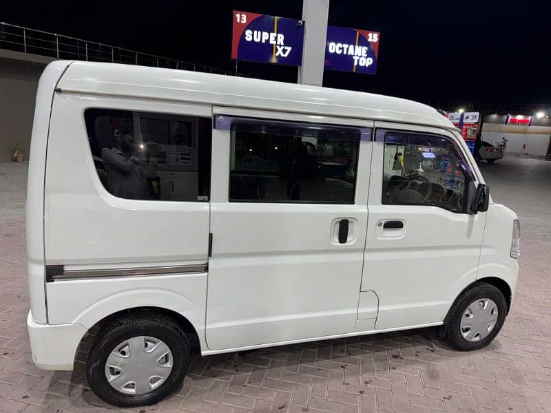 Nissan Clipper 2018/23 6