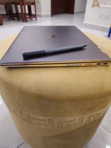 HP Spectre x360 Convertible i7  Active Pen 13" 8th gen 16GB 512GB SSD 7