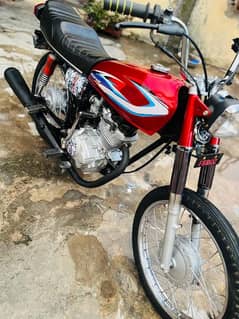 125 Superstar 2013 Model Rawalpindi Registered urgent sale