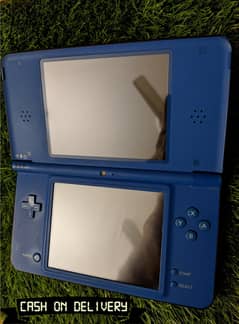 Blue Nintendo DSi XL - 7,000+ games preloaded, charger and stylus.