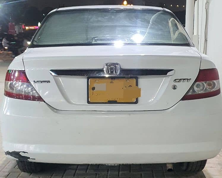 Honda City IDSI 2005 manual 5