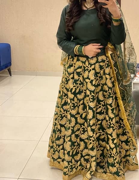 bottle green & gold mehndi lehnga (3 piece) 2