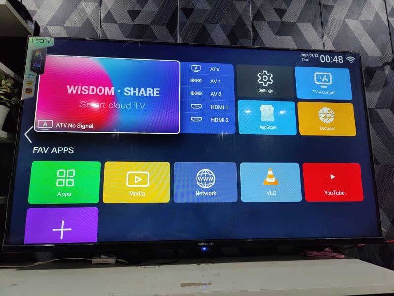 Smart OLED  46" BEST UHD Samsung Android TV 4