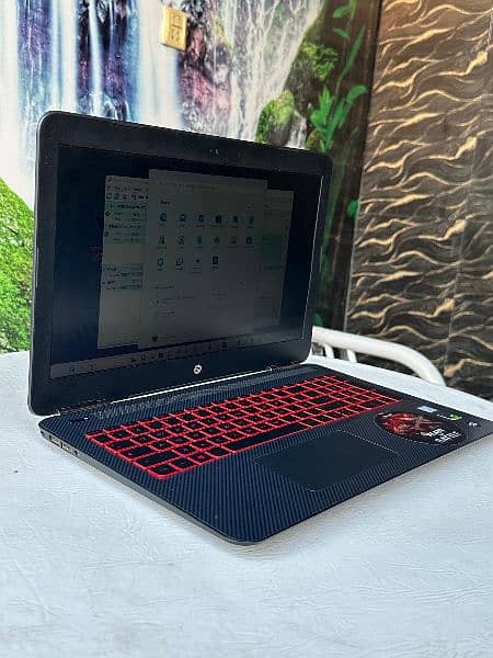 HP Omen 15 Gaming Laptop NVIDIA GTX 1050 Core i7 7700HQ 8