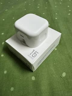 Adaptor