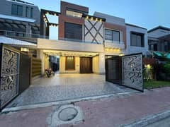 10 Marla Fully Furnished luxury House For Sale In Jasmine Block BHARIA Town Lahore