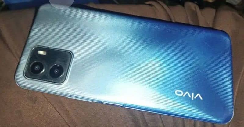 vivo y15S 3/64 All Ok He Original charger and box Sath he 2