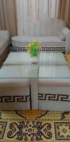 mini dinning table with 4 stools