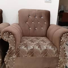 urgent sell new sofa set just few months use