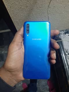 Samsung a50 4/128gb