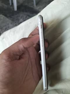 iPHONE SE 2020 PTA