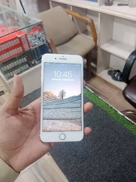 iphone 7 plus PTA approved 128GB full box 6