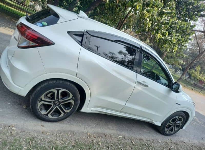 Honda Vezel 2016 Import from japan New Condition Neat and Clean 2