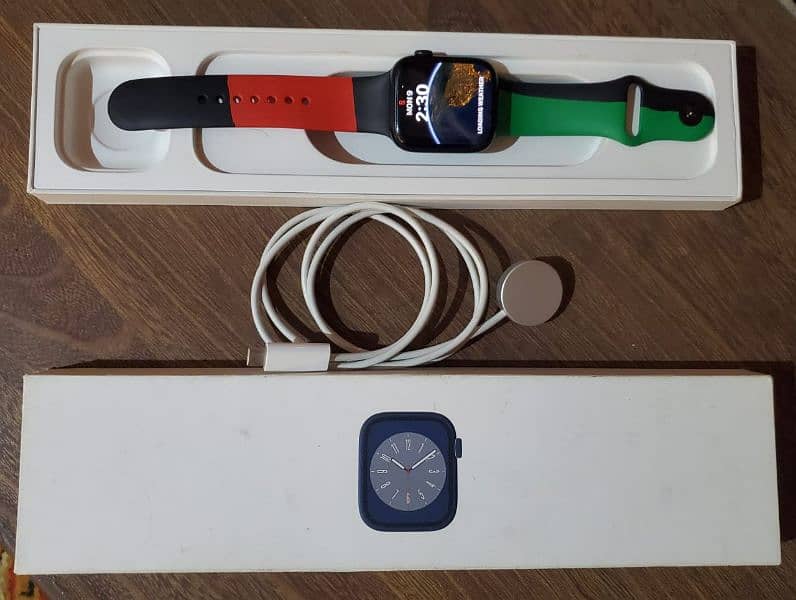 Very Good condition Apple watch for sale 0