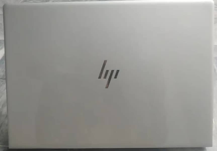 Hp 840 G6 i5 8gen Touch Screen 8gb Ram 256SSD QUAD CORE CPU = 8 CPU's 0