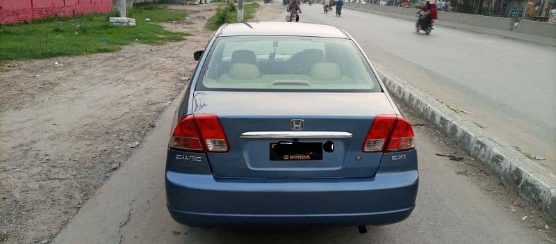 Honda Civic EXi 2005 5