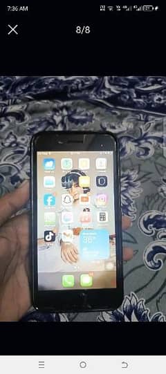 I phone 7 plus 128 gb pta a ofishal approvid