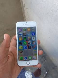 iphone 6 ha front butten km ni krta baki finger sab ok ha