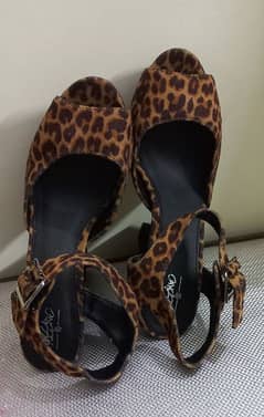 New Leopard print High Heels