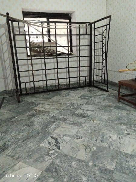 iron Bad with side tables with out mattress 1