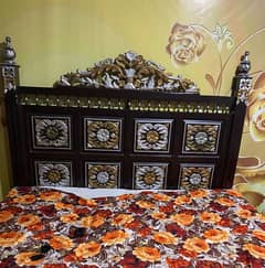 bed dressing show case table for sale