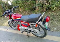 Honda CG 125 model 2010 for urgent sale