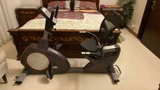 Recumbent bike Slightly Used with Seat Adjustment heavy duty 140kg