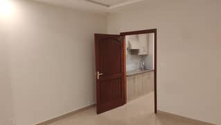 1 Bed Spacious Apartment Available For Rent