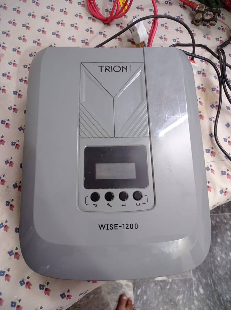 Trion Wise 1200 MPPT Solar Inverter 9