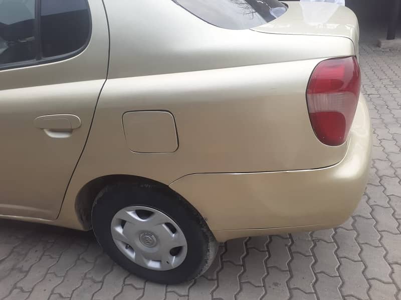 Toyota platz 1999/2006 7